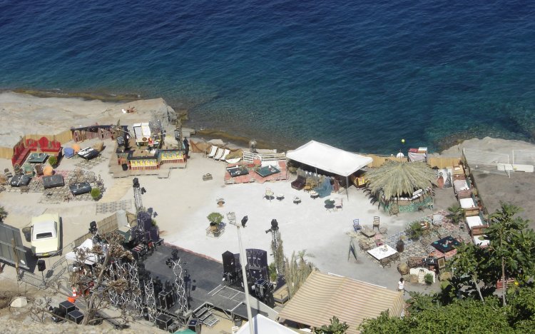 Calvi on the Rocks