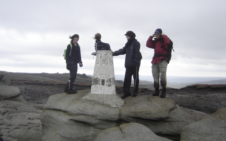 Kinder Low