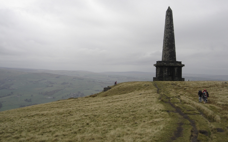 Stoodley Pike
