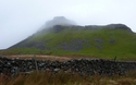 Pen-y-ghent in de wolken