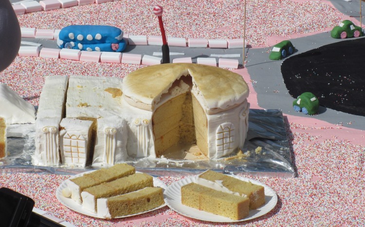 Mmmm... cake!