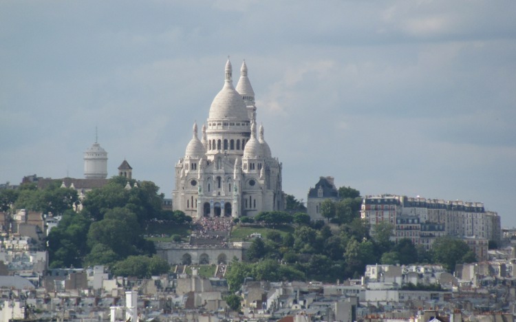 Sacr&eacute;-C&oelig;ur vanaf Centre Pompidou