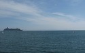 Cruiseschip met Santa Cruz Island