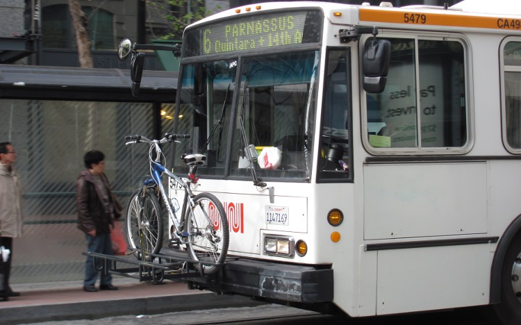 Fiets op de bus