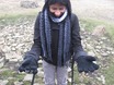Deepa leent mijn handschoenen